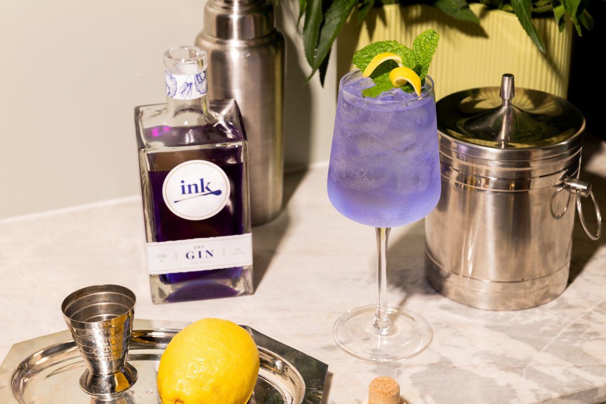 Top 4 Best Ways to Drink Ink Dry Gin (Cocktails, Spritz & more) Dan's